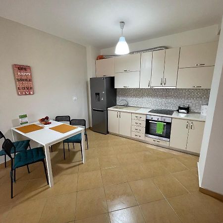 Apartments Korabi Дуррес Екстер'єр фото